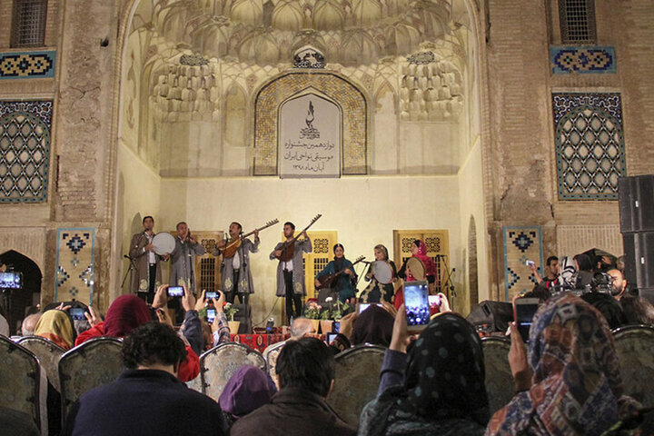 دوازدهمین جشنواره موسیقی نواحی در کرمان