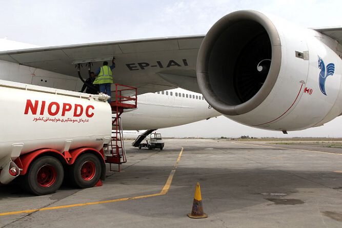 راز چمدان‌های دلار در کابین خلبان هواپیماهای ایرانی چست؟ | کدام کشورها برای سوخت هواپیما به ایران سخت می‌گیرند؟