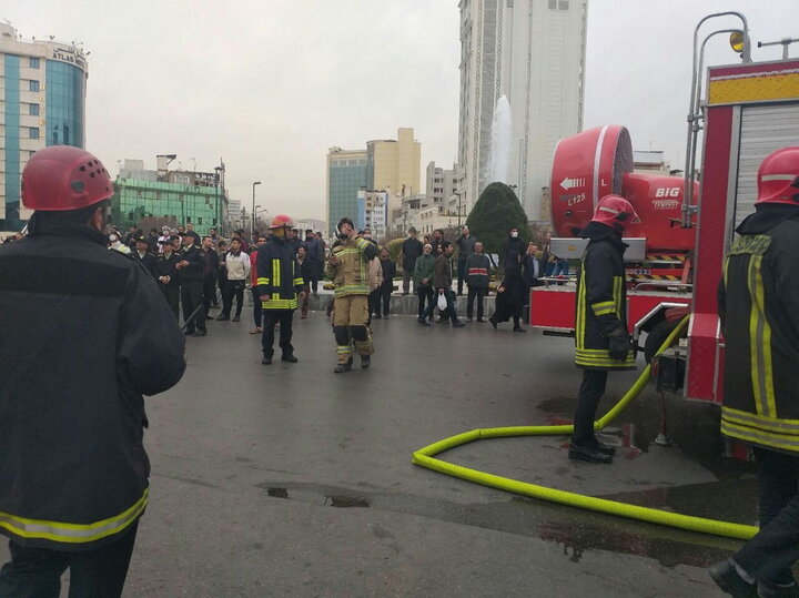 آتش سوزی هتل ادریس در نزدیکی حرم امام رضا (ع) مهار شد