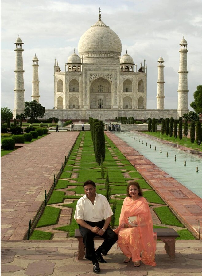 پرویز مشرف رییس جمهور پاکستان و همسرش