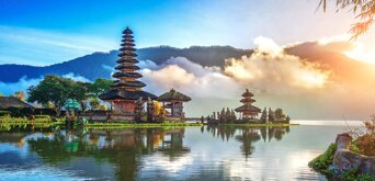 ضرر ۵۰۰ میلیون دلاری صنعت گردشگری اندونزی به دلیل شیوع کرونا | توریست‌های چینی بیشتر از آمریکایی‌ها پول خرج می‌کردند