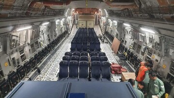 هواپیمای غول پیکر نظامی هند برای انتقال شهروندانش در فرودگاه امام خمینی(ره)