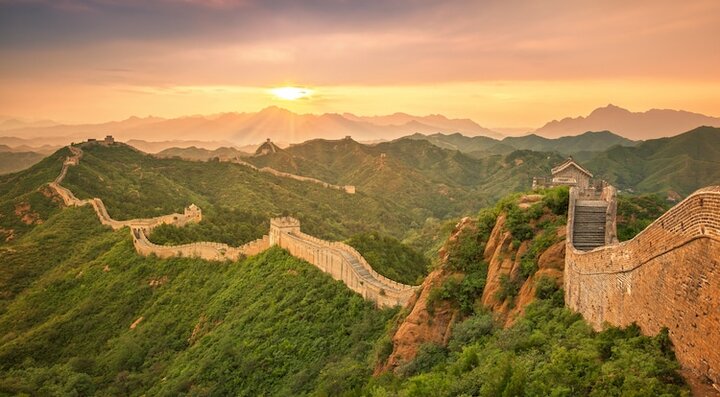 جریمه سنگین برای خرابکاری روی دیوار بزرگ چین | گردشگری با کلید روی دیوار چین خط انداخت