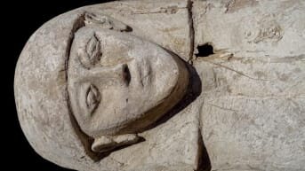 مومیایی های کشف شده در گور دسته جمعی در مصر