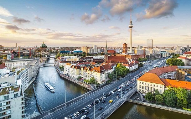 قیمت هتل در برلین آلمان چقدر است؟