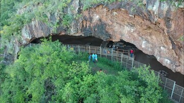 قدیمی‌ترین تخت‌خواب جهان ساخته شده با گیاه در غارهای آفریقا کشف شد