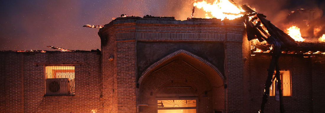 فیلم | واکنش معاون میراث‌فرهنگی کشور به سرنوشت مسجد جامع ساری که در آتش سوخت