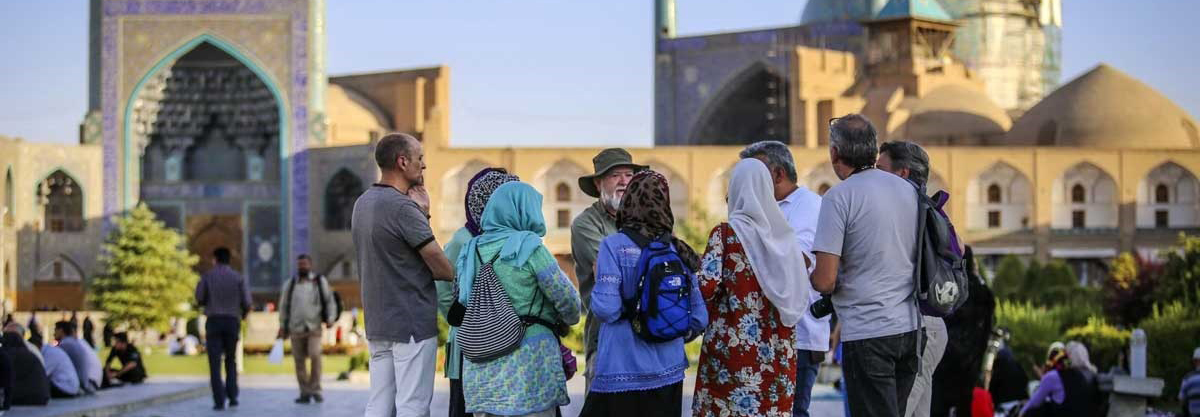 کاهش یکباره گردشگران خارجی در سه ماه اخیر | آمار گردشگران ورودی به جز عراقی‌ها کاهش یافت