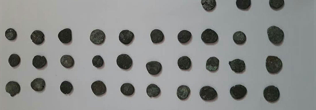 کشف و ضبط 43 قطعه سکه تاریخی در خوزستان