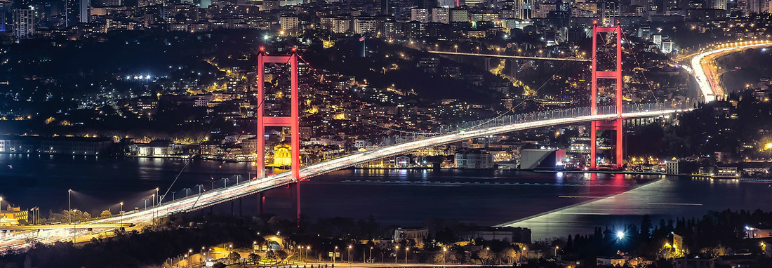 ۱۰ دلیل برای سفر به استانبول؛ در تاریخ قدم بزنید | سفر به دو قاره با یک بلیت! | کاشف مکان‌های تاریخی شوید