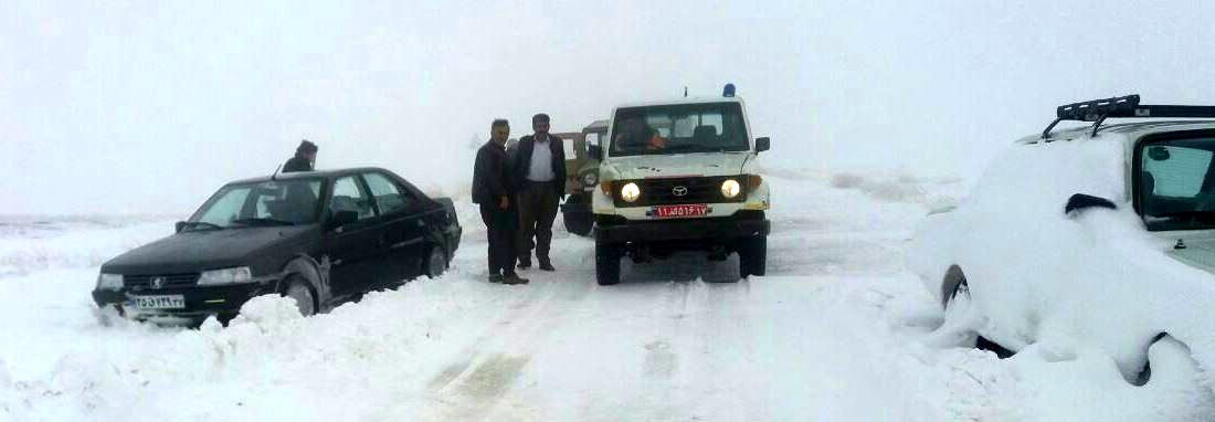 اسکان اضطراری 20 نفر به دلیل برف و کولاک