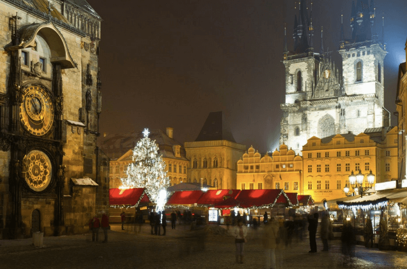 تصاویر تاریخی‌ترین ساعت نجومی پراگ│ ناامیدکننده‌ترین و معروف‌ترین جاذبه گردشگری پایتخت چک!