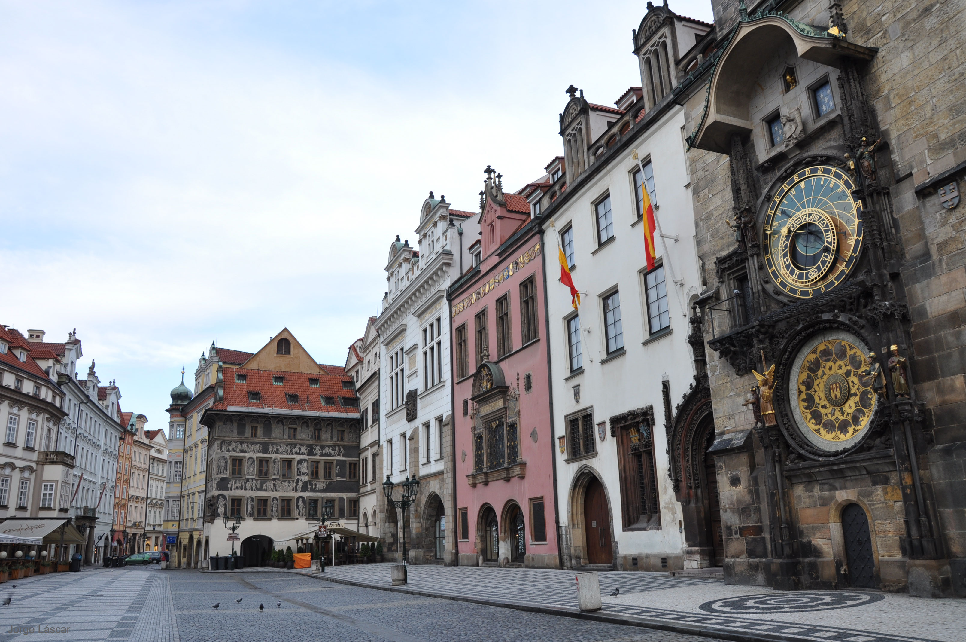 تصاویر تاریخی‌ترین ساعت نجومی پراگ│ ناامیدکننده‌ترین و معروف‌ترین جاذبه گردشگری پایتخت چک!
