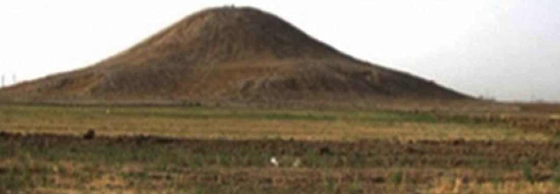 نجات یک تپه باستانی در همدان | بلایی که کشاورزان سر «نازخاتون» آوردند