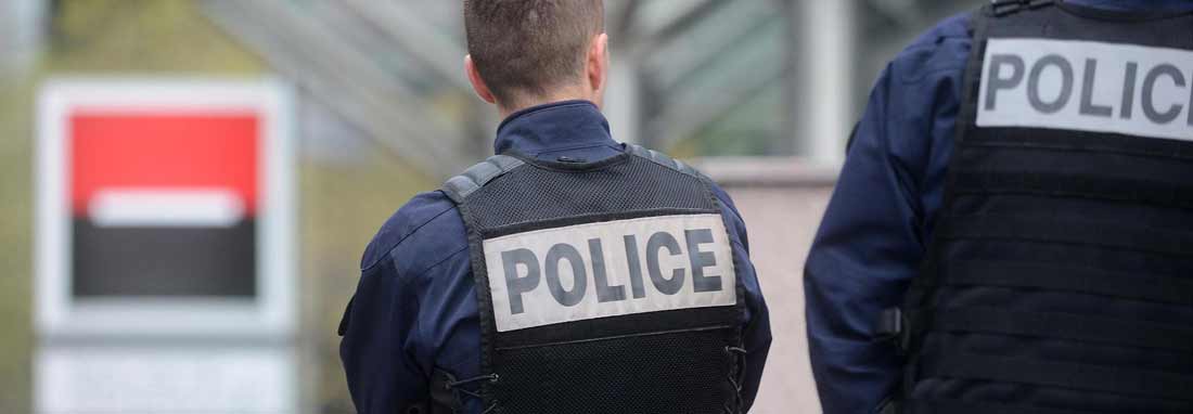 جزئیات تجاوز دو پلیس فرانسه به یک گردشگر زن کانادایی | 20 سال حبس در انتظار دو مامور