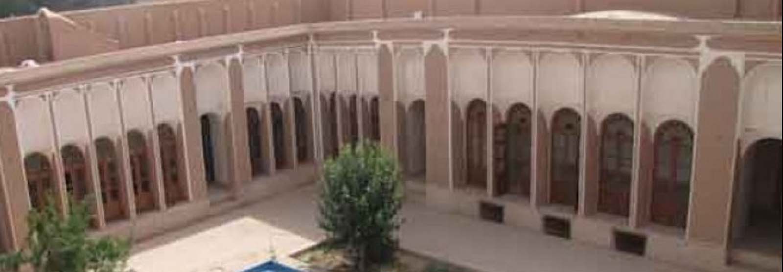 4 بنای تاریخی یزد به سرمایه‌گذاران بخش خصوصی تحویل داده‌شد