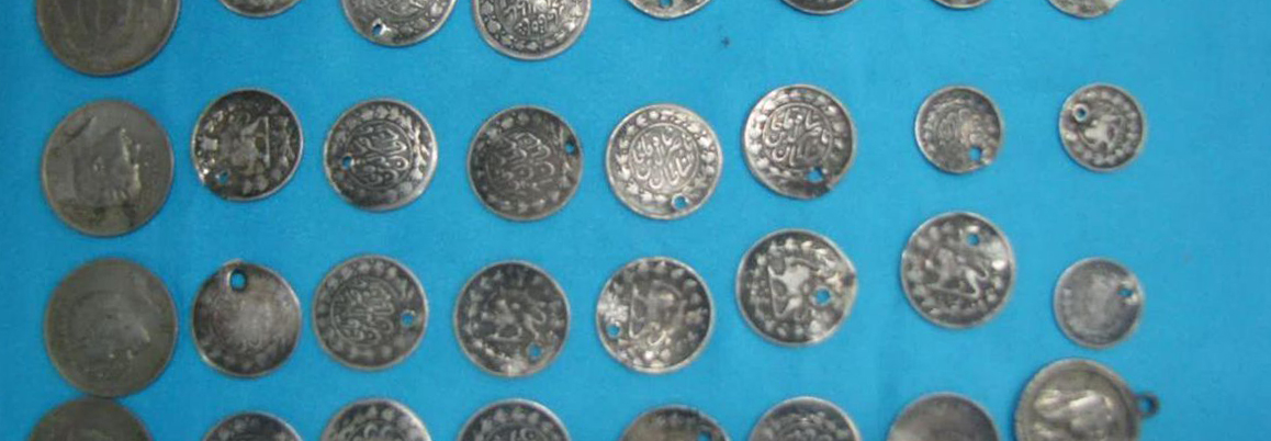 کشف سکه‌های تاریخی قاچاق در مرز مهران