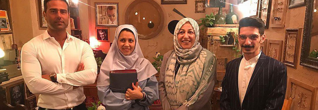 فیلم | حضور همسر محمد جواد ظریف در کافه‌ای در سراي سعد السلطنه | همسران دیپلمات‌ها به حسینه امینی‌ها هم رفتند