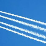 آیا دنباله سفید رنگ هواپیماها بر تغییرات اقلیمی تاثیر دارد؟ 