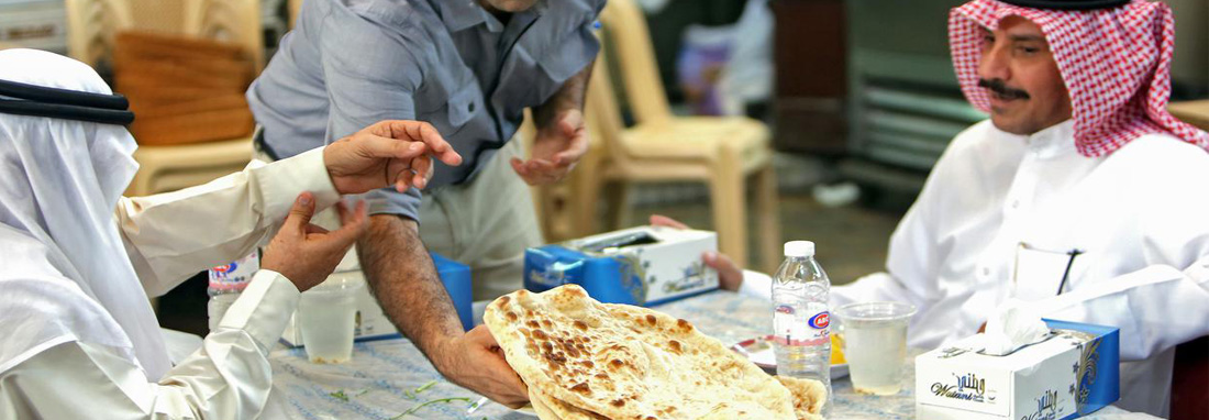 فیلم | گزارش خبرگزاری فرانسه از محبوبیت نان تافتون ایرانی‌ها در کویت ؛ تافتون سیاسی نشد!